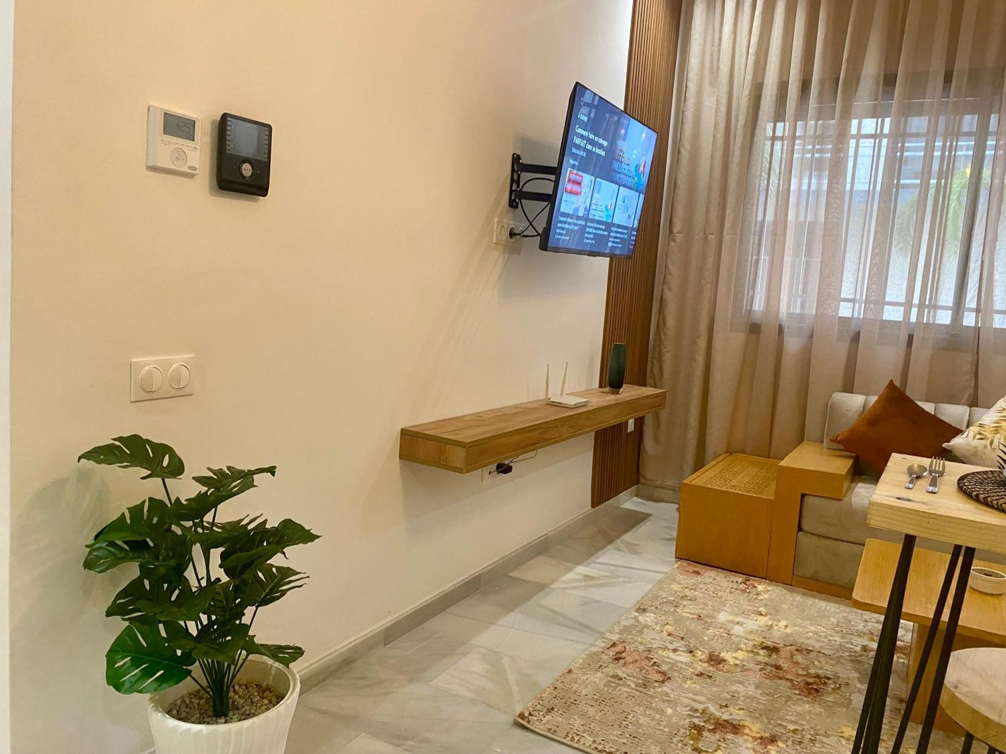 Elegance En 40 Metres Nouaceur Apartment Bagian luar foto